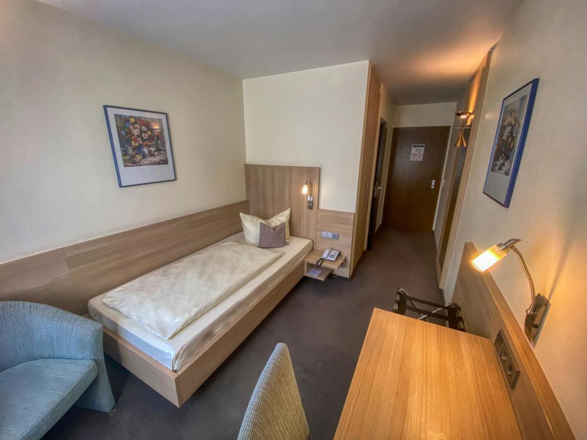 City Partner Hotel Berliner Hof Karlsruhe Bagian luar foto