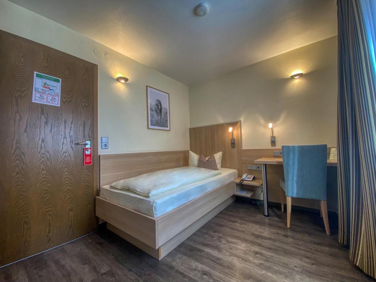 City Partner Hotel Berliner Hof Karlsruhe Bagian luar foto