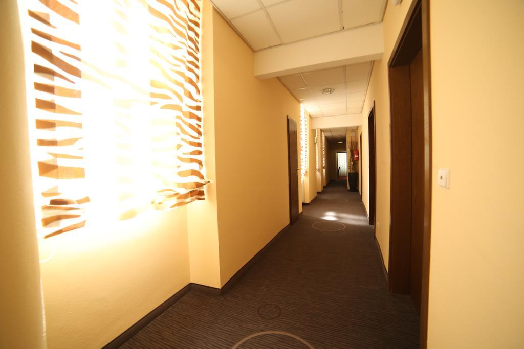 City Partner Hotel Berliner Hof Karlsruhe Bagian luar foto