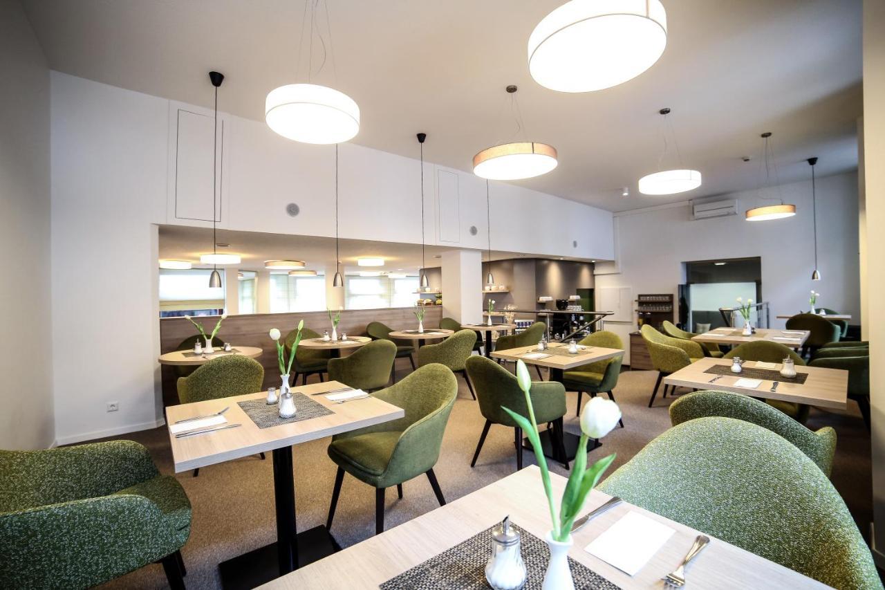 City Partner Hotel Berliner Hof Karlsruhe Bagian luar foto