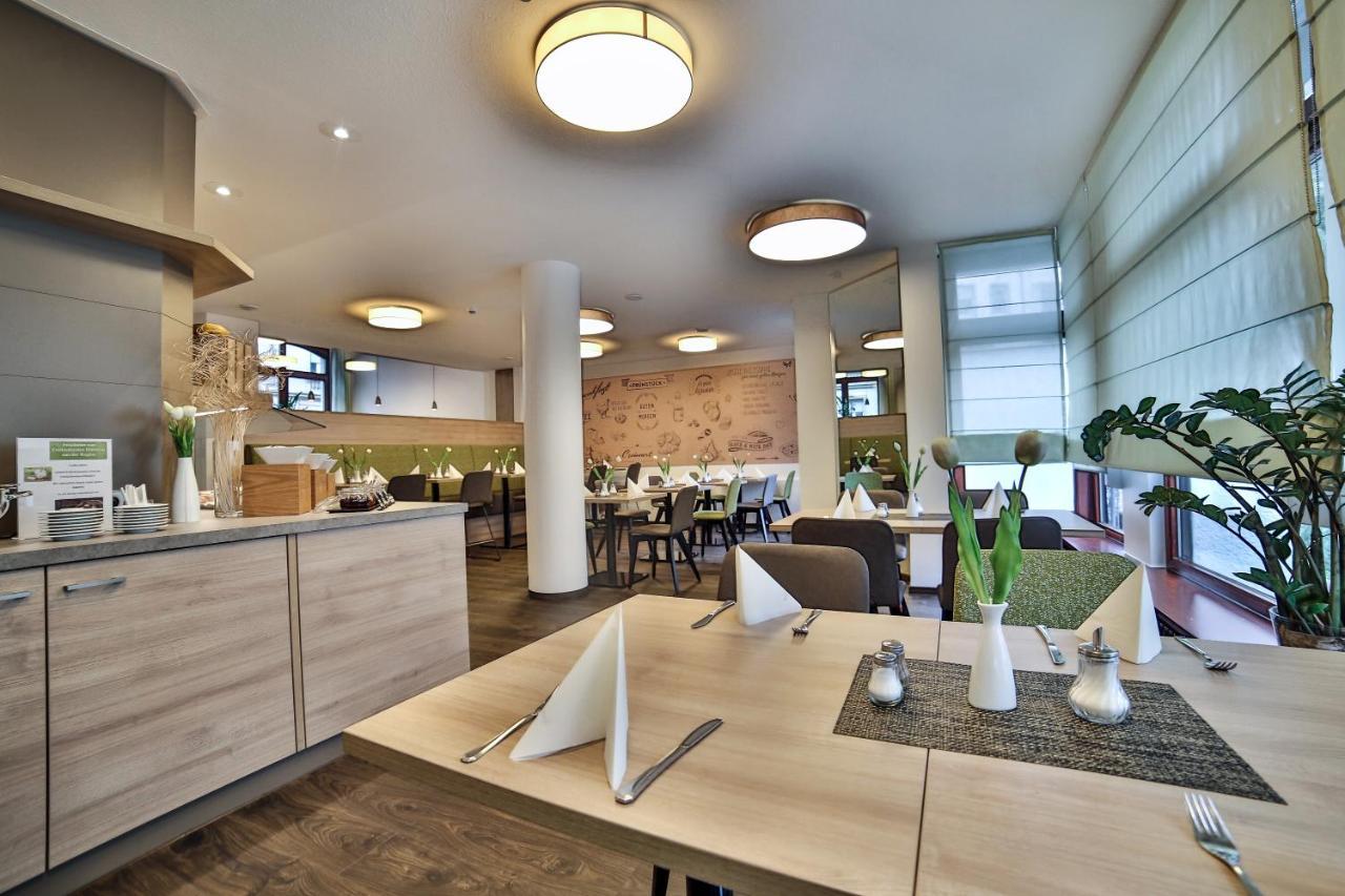 City Partner Hotel Berliner Hof Karlsruhe Bagian luar foto